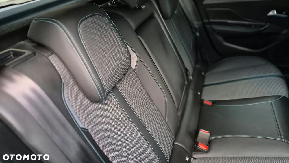 Peugeot 308 1.2 PureTech GPF Active Pack S&S EAT8 - 15