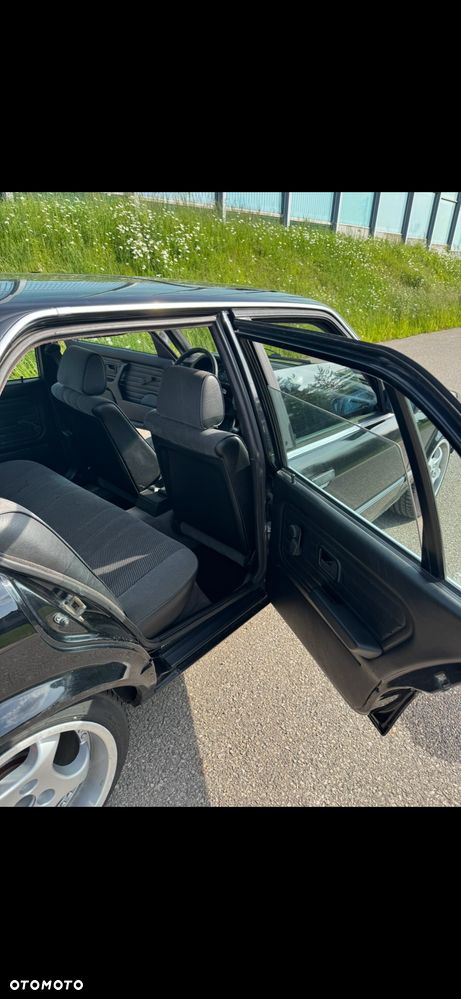 BMW Seria 3 316i - 22