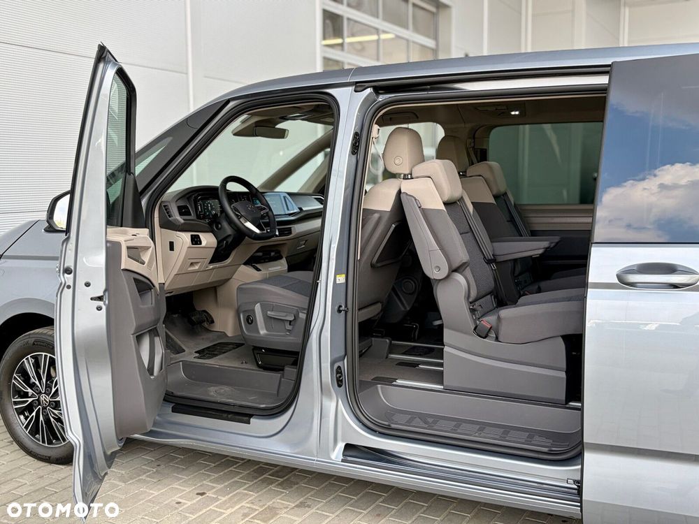 Volkswagen Multivan - 21