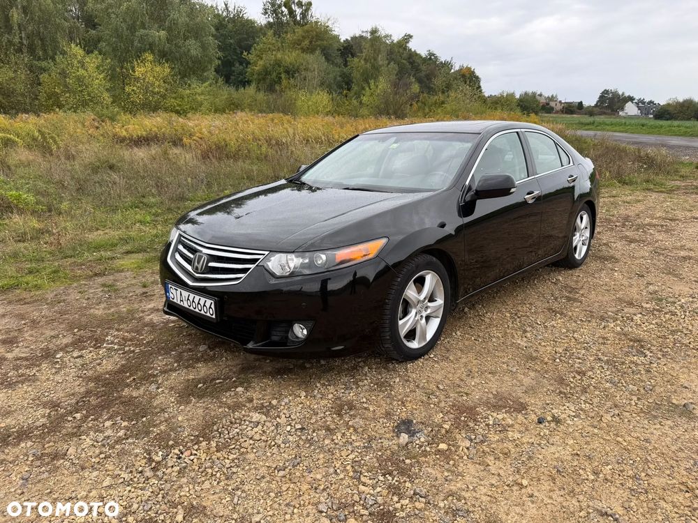 Honda Accord 2009 photo 2