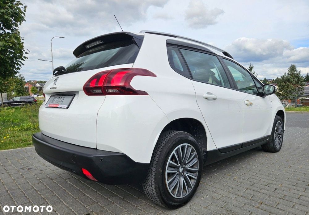 Peugeot 2008 - 21