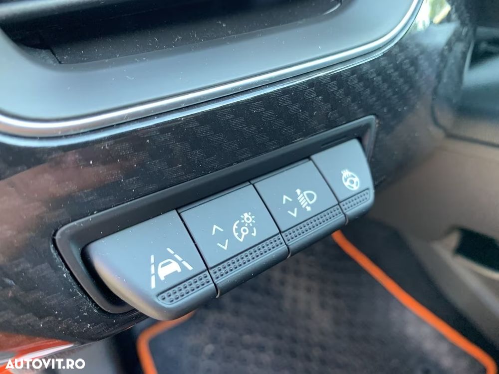 Renault Arkana E-TECH RS Line - 17