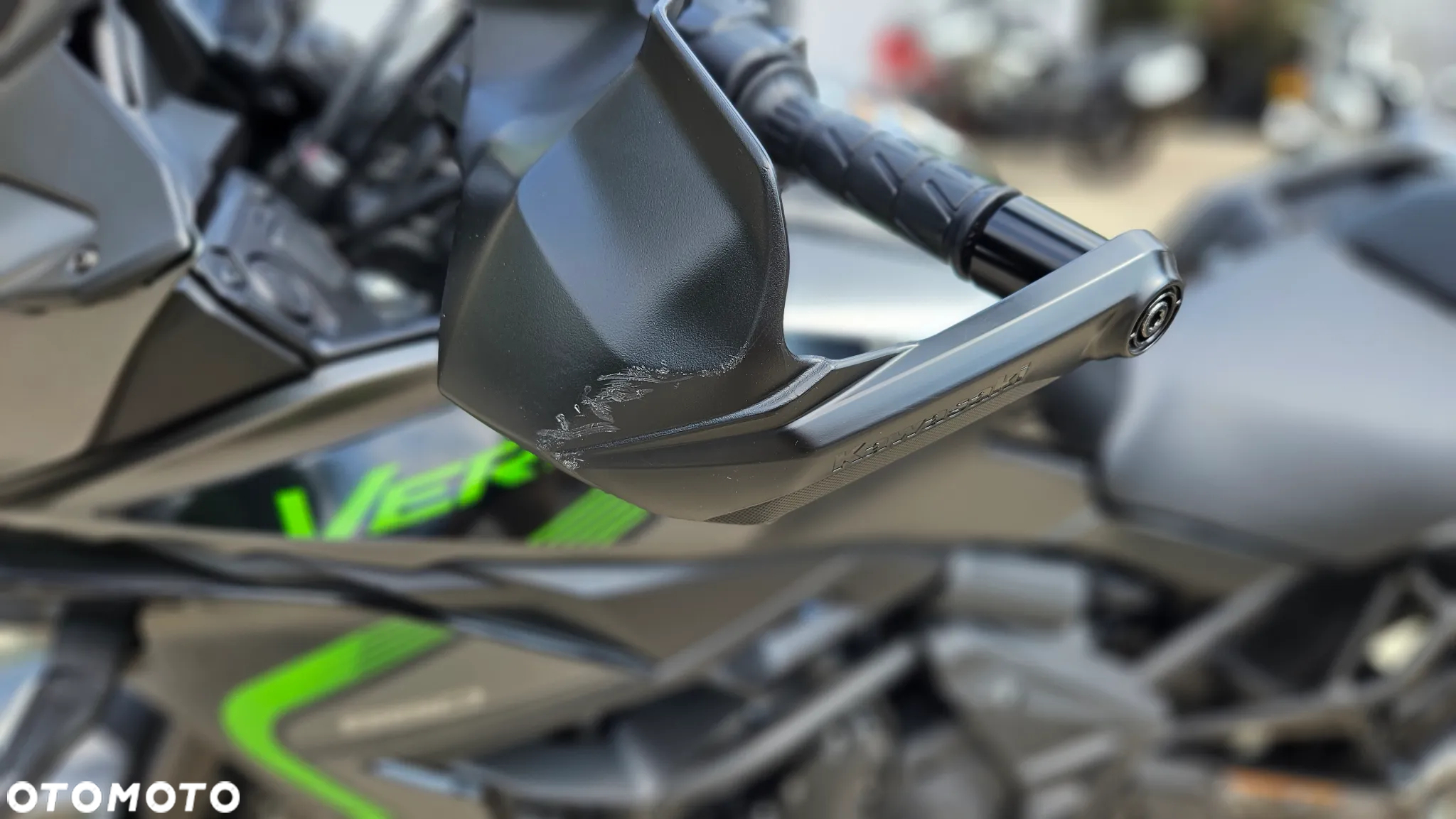 Kawasaki Versys 650 - 11