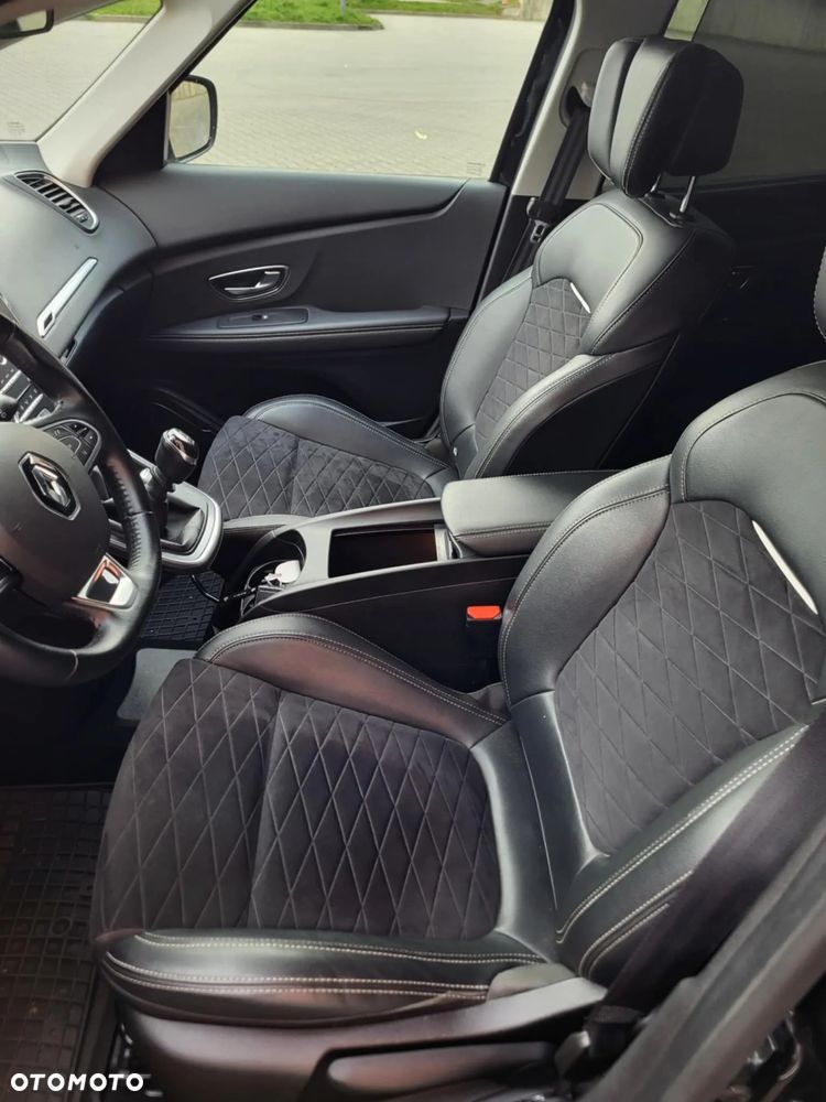 Renault Grand Scenic ENERGY dCi 130 BOSE EDITION - 8