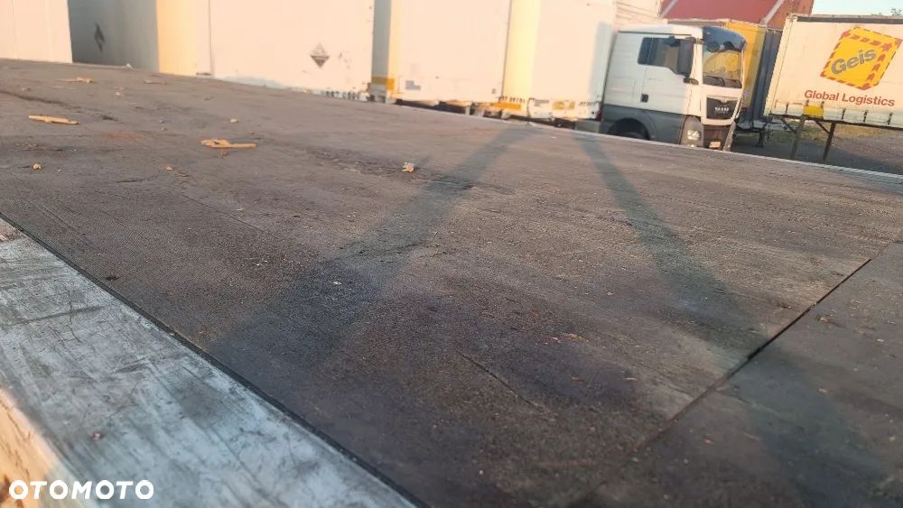 Krone 9.500zł netto KRONE 7.80m BDF PLATFORMA ZABUDOWA 2011ROK  ST.BDB - 2