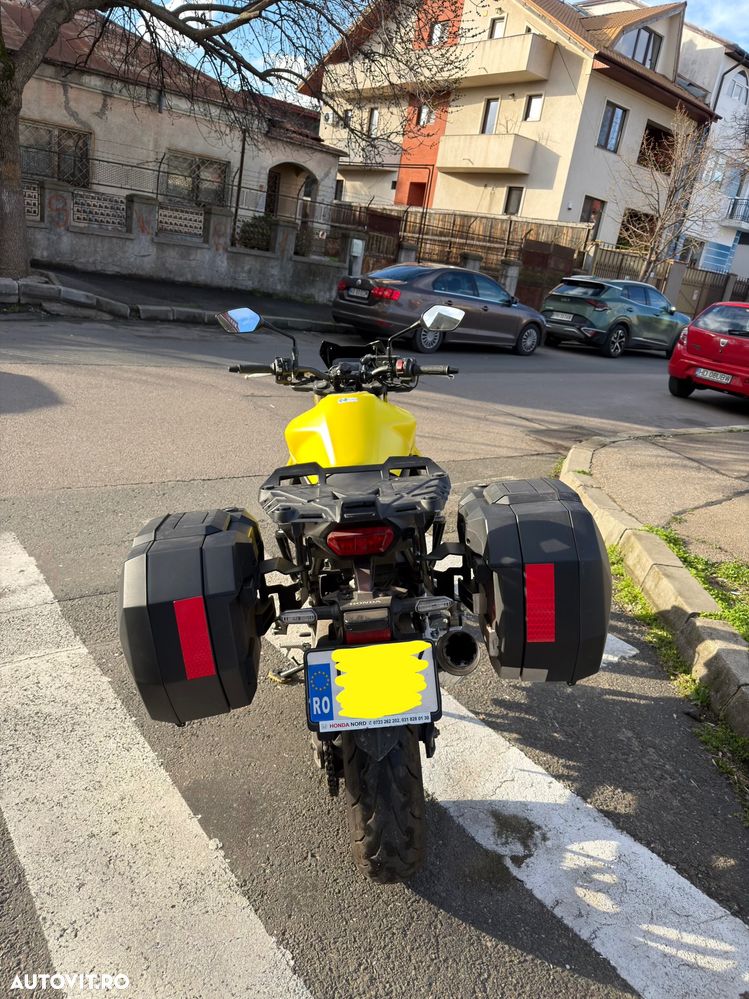 Honda CB 750 Hornet - 4