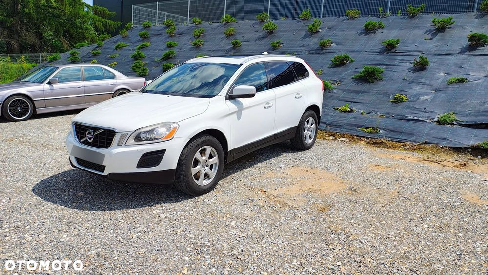Volvo XC 60 D5 AWD Momentum - 29