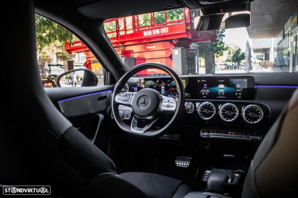 Mercedes-Benz A 180 d AMG Line Aut. - 31