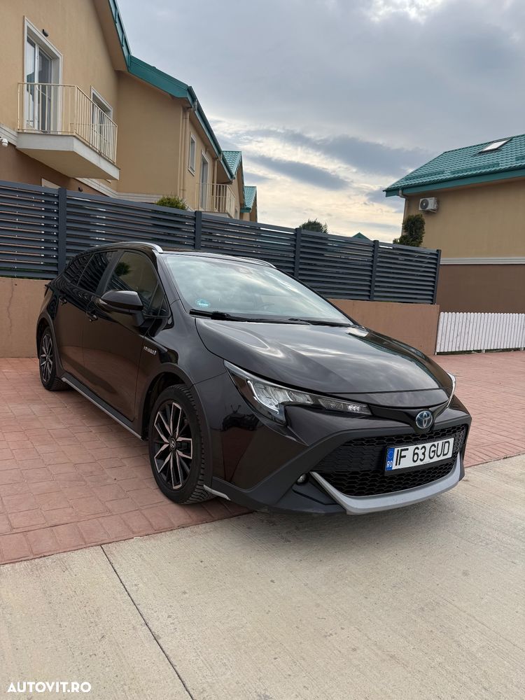 Toyota Corolla 2.0 HSD Exclusive Plus GR Sport Bi-Tone - 9