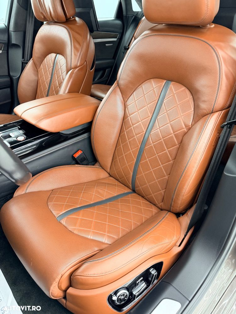 Audi S8 4.0 TFSI quattro Tiptronic - 12