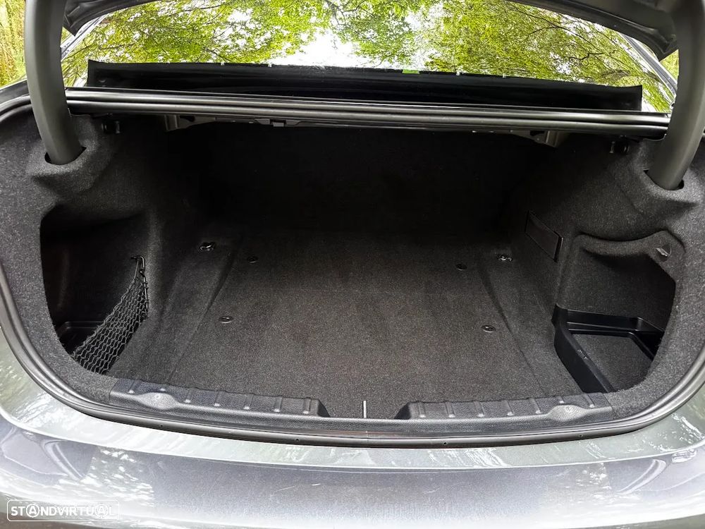 BMW 325 d Auto Pack M - 16