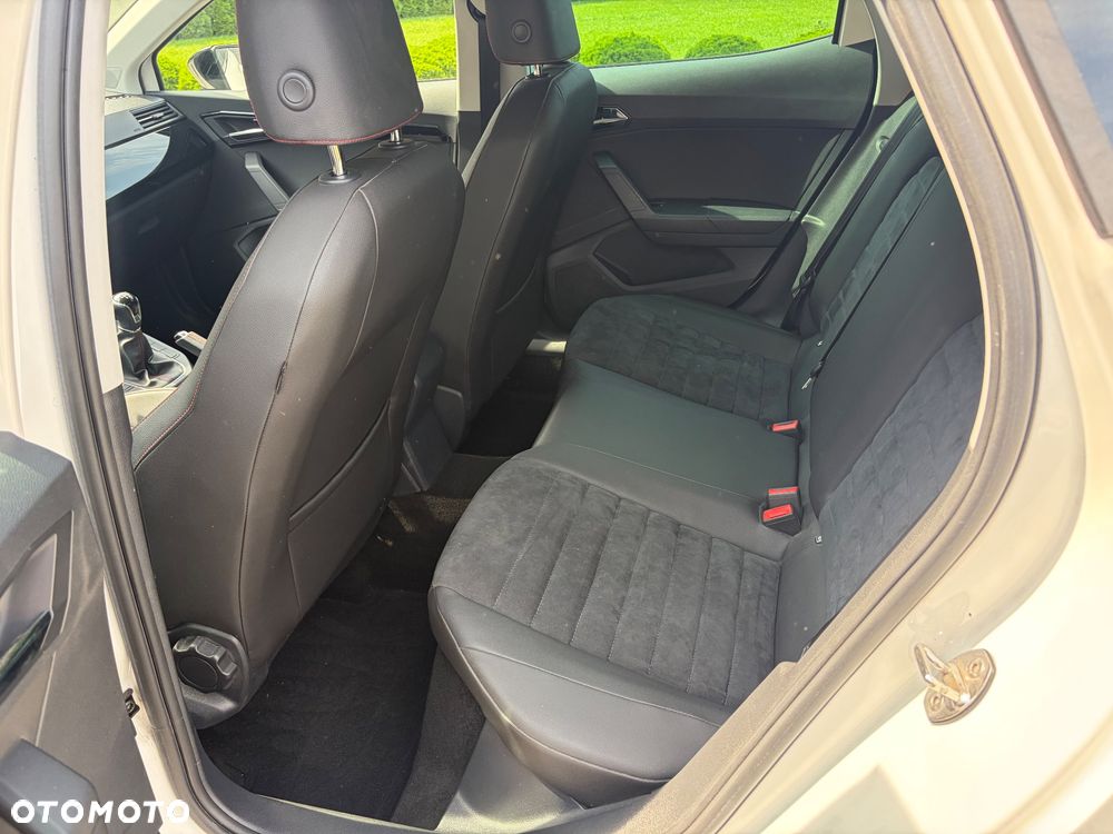Seat Ibiza 1.0 EcoTSI S&S FR - 9