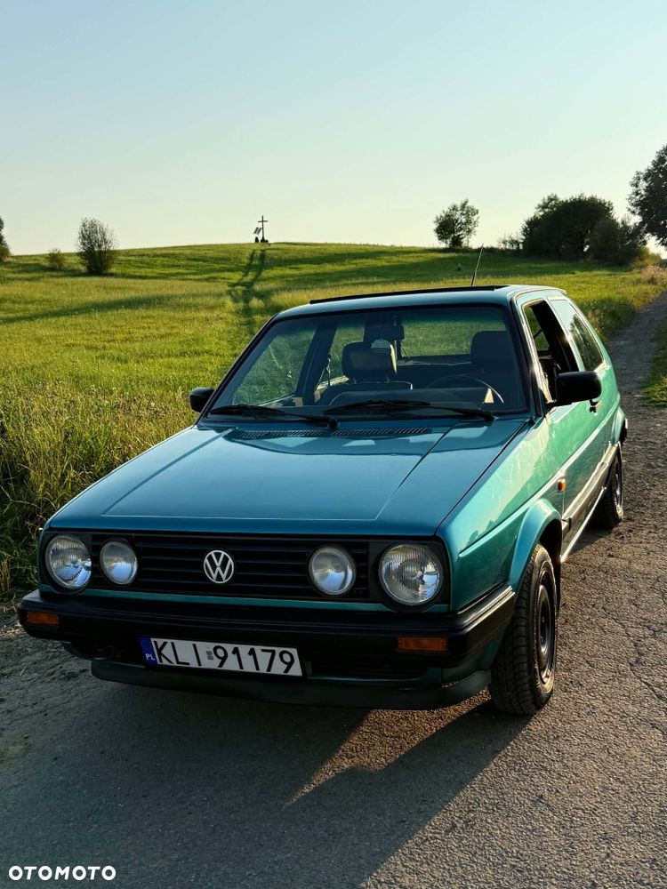 Volkswagen Golf - 3