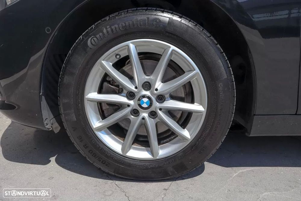 BMW 218 Active Tourer d Advantage - 7