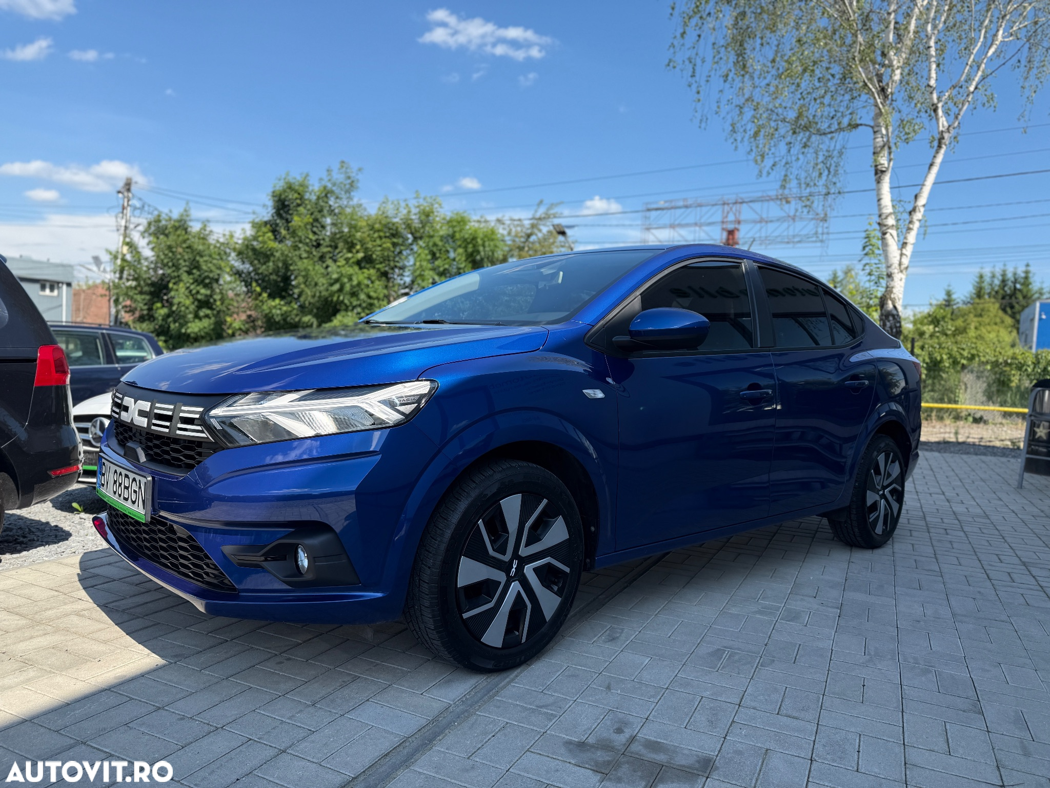 Dacia Logan TCe 90 MT6 Prestige - 17