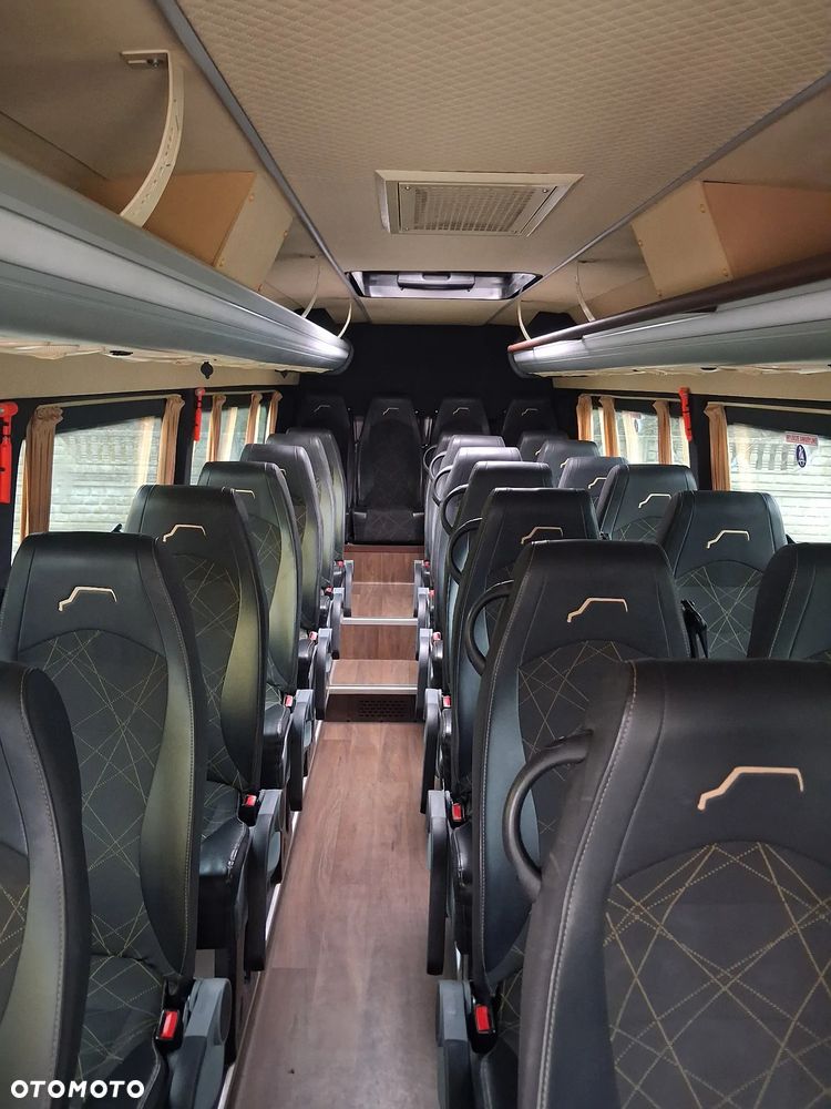 Mercedes-Benz MERCUS MB SPRINTER - 5