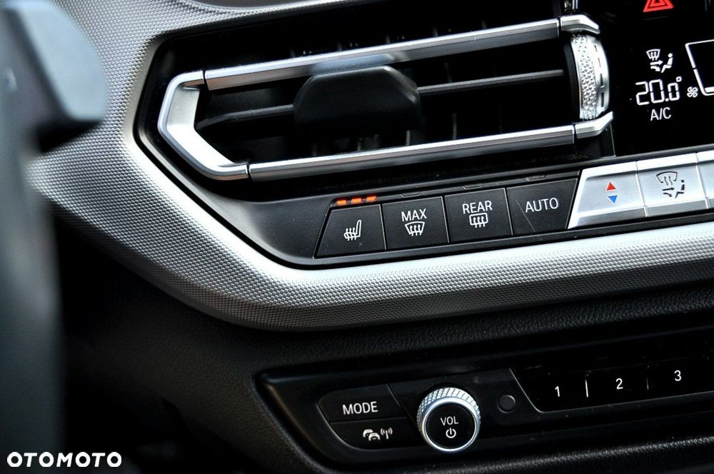 BMW Seria 1 116d - 22