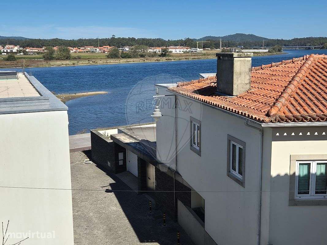 Moradia T4 para venda - Grande imagem: 2/23