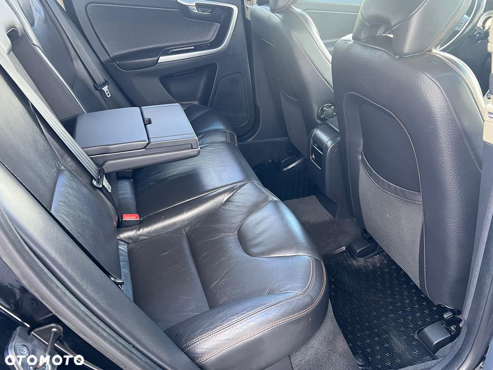Volvo XC 60 - 21
