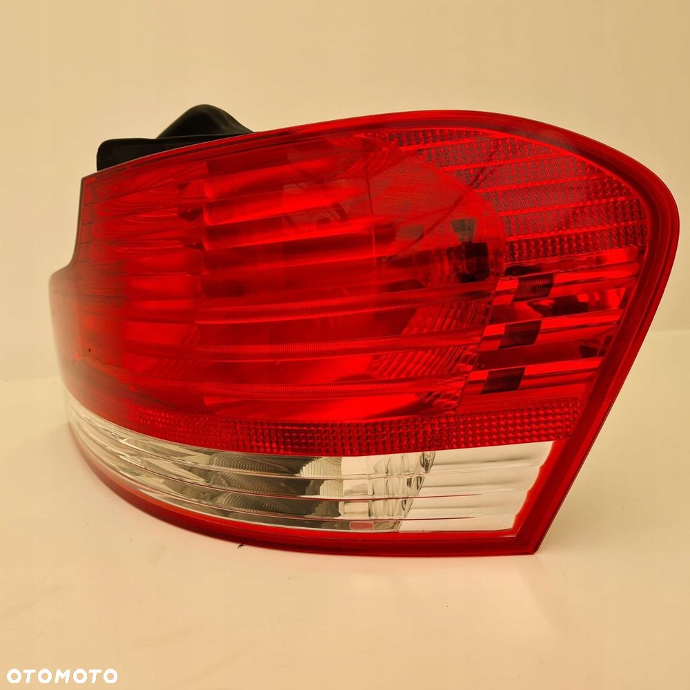 lampa tył tylna prawa bmw 1 e82 e88 6924520 europa - 4