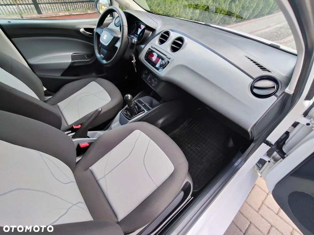 Seat Ibiza 1.2 12V Reference Salsa - 29