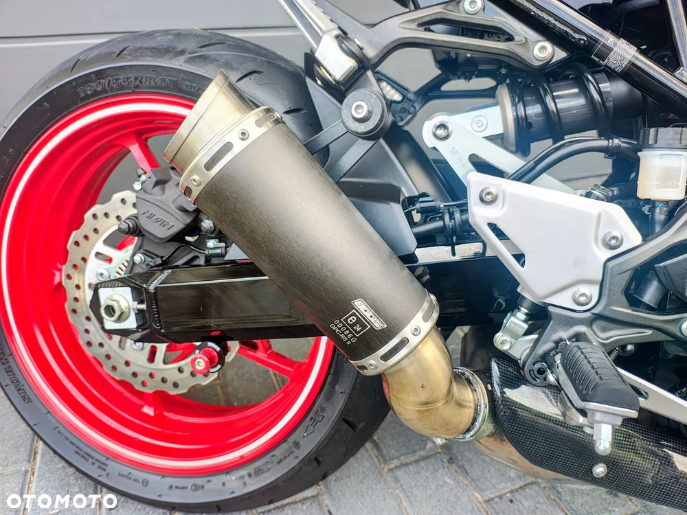 Kawasaki Z 900 - 10