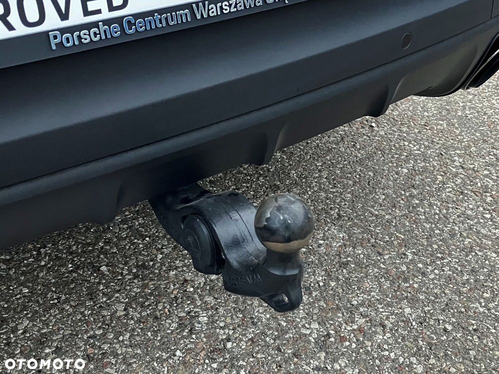 Porsche Cayenne - 32