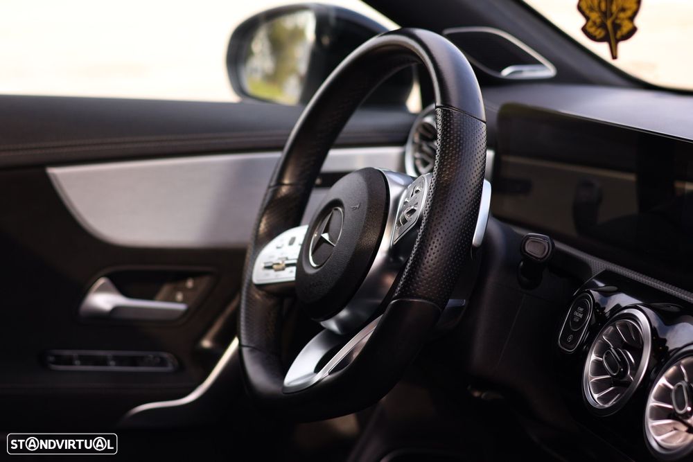Mercedes-Benz CLA 220 d 8G-DCT AMG Line - 4