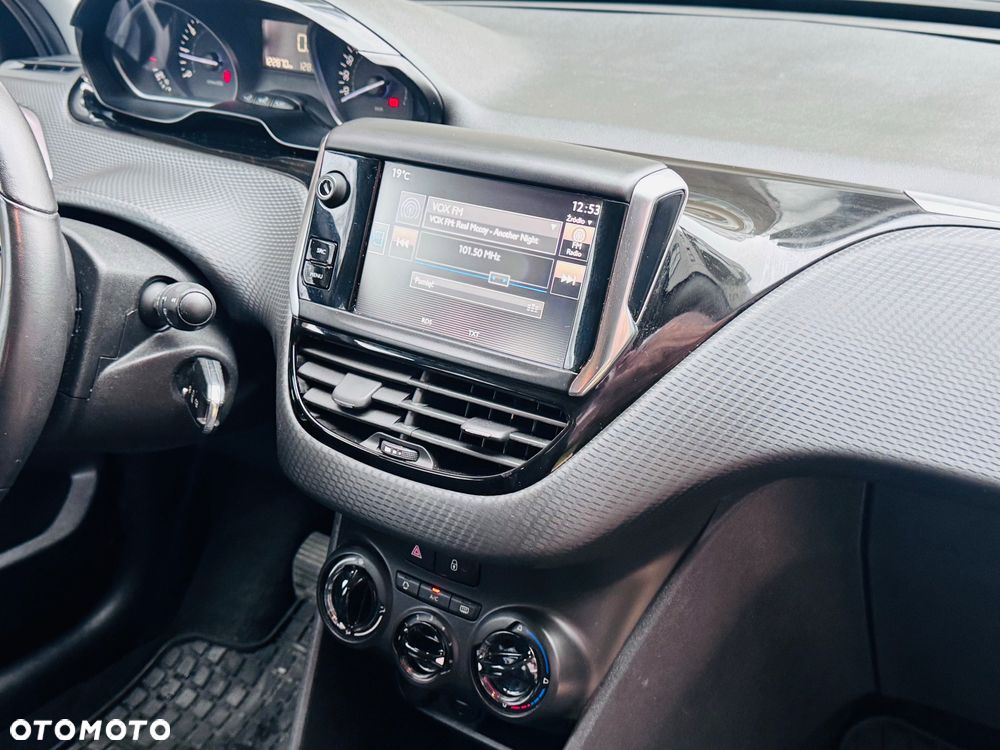 Peugeot 2008 1.2 VTi/Pure Tech Access - 38