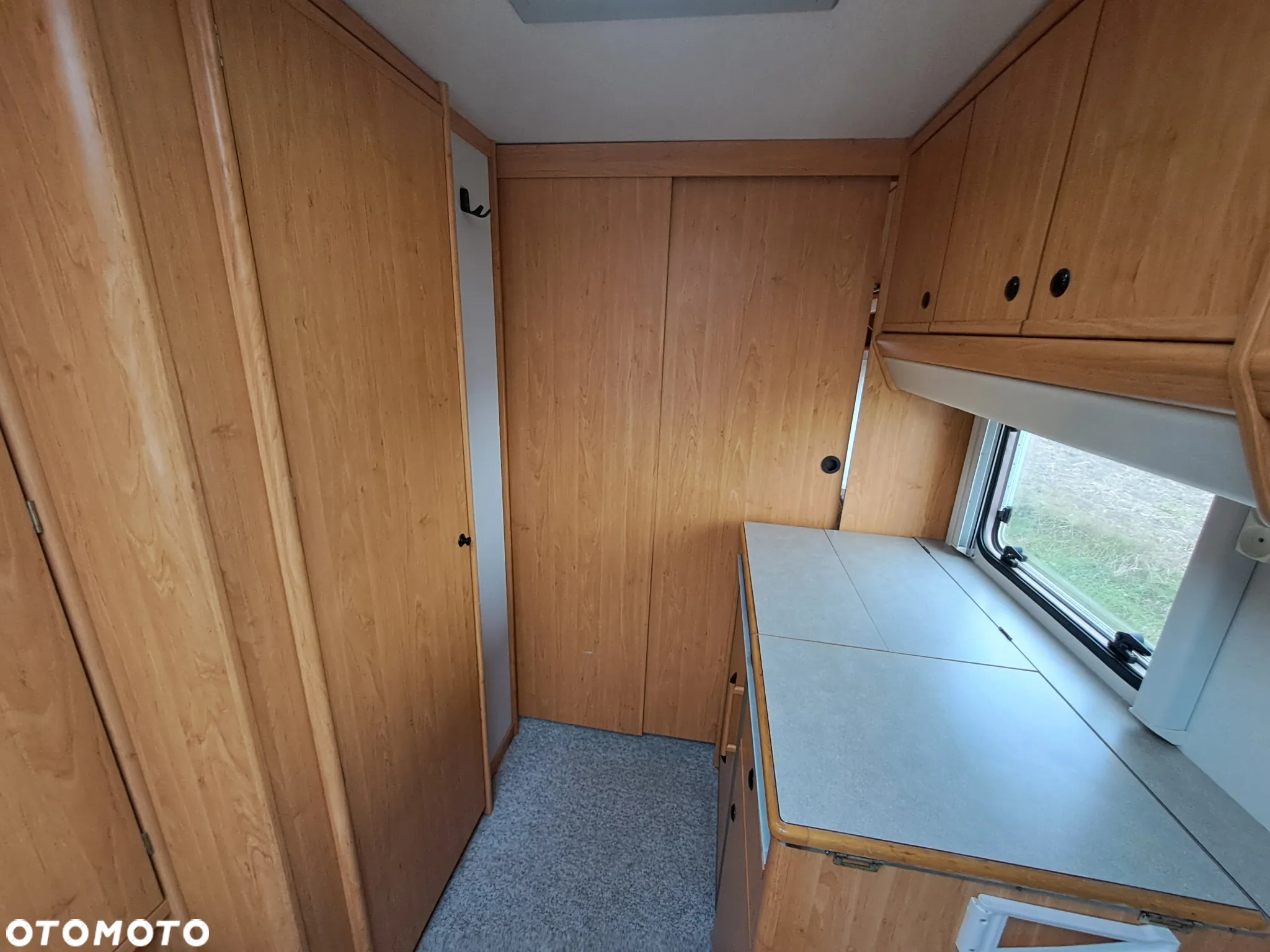 KNAUS - 10