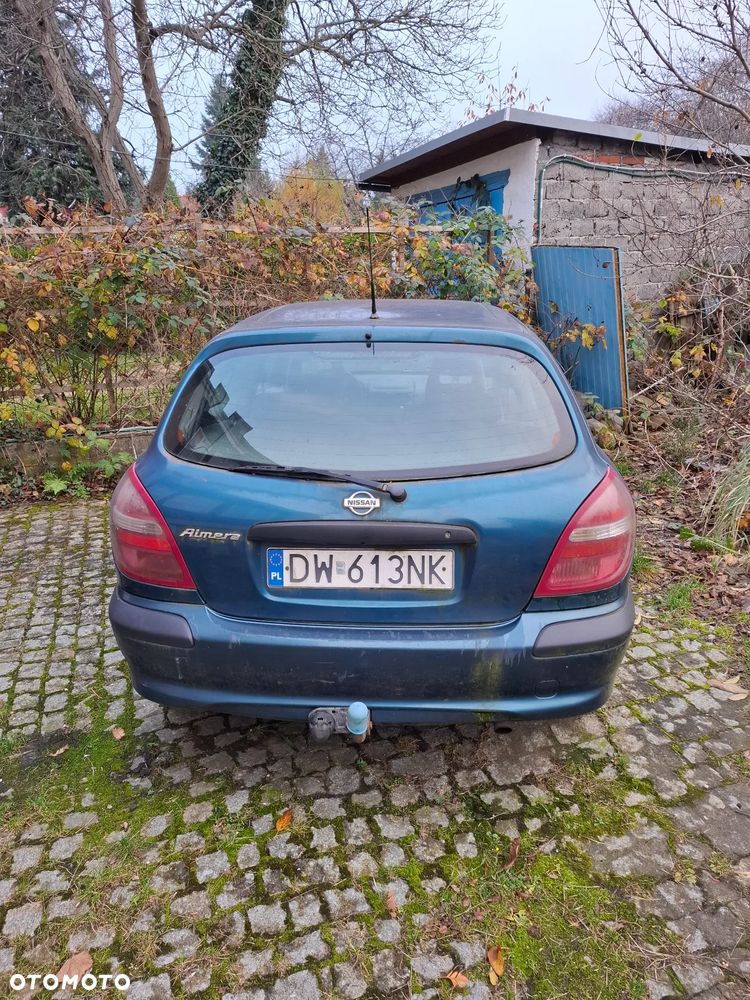 Nissan Almera 2.2 DI - 3