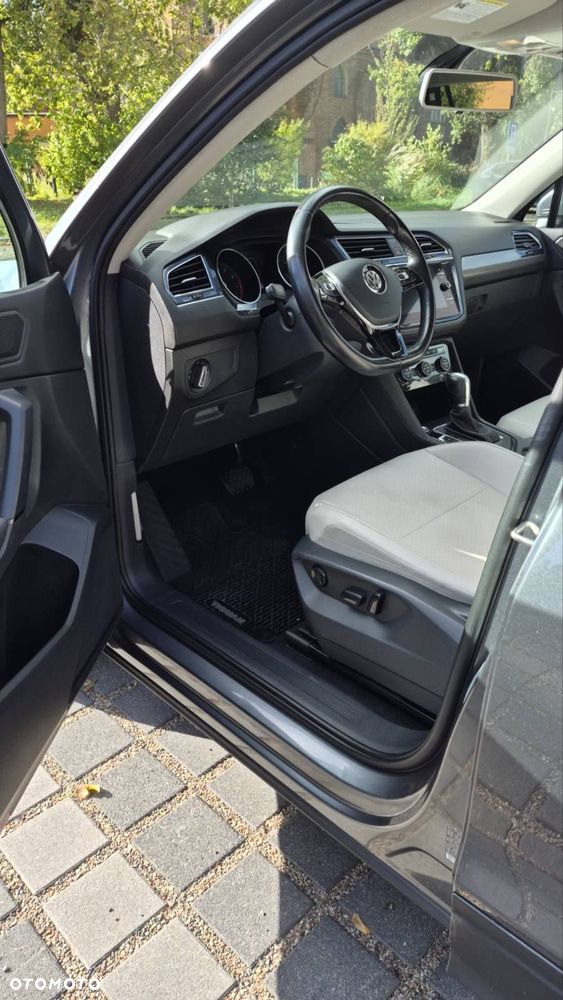 Volkswagen Tiguan - 15