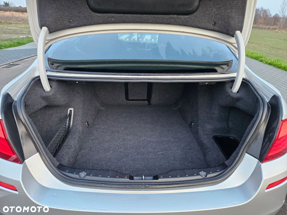 BMW Seria 5 - 13