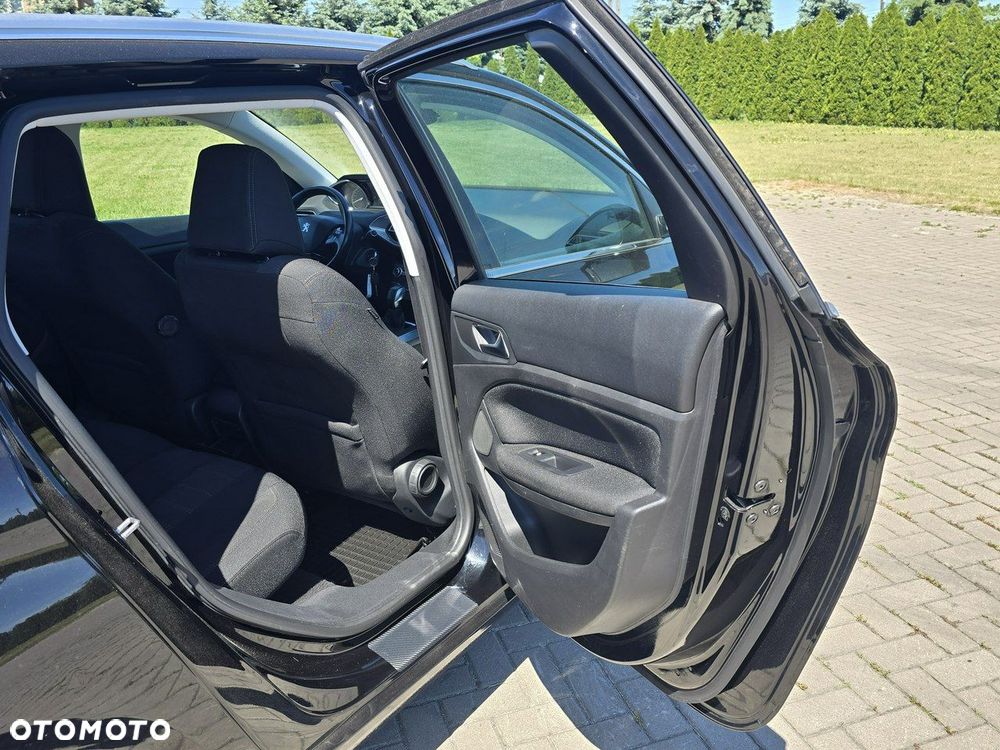 Peugeot 308 - 22