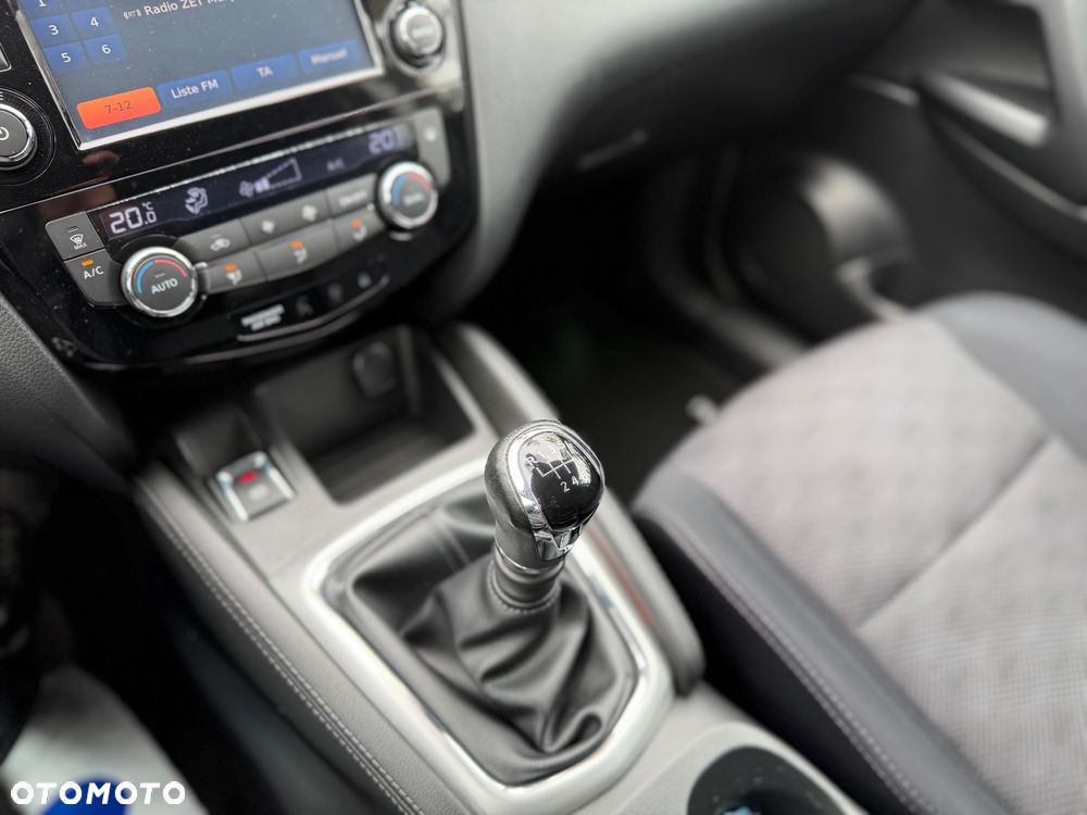 Nissan Qashqai 1.2 DIG-T Tekna - 28