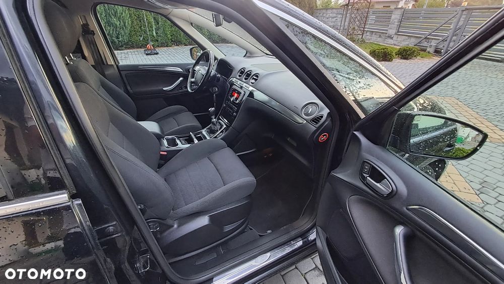 Ford S-Max - 7