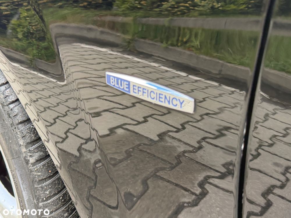 Mercedes-Benz Klasa C 180 BlueEFFICIENCY 7G-TRONIC Avantgarde - 14
