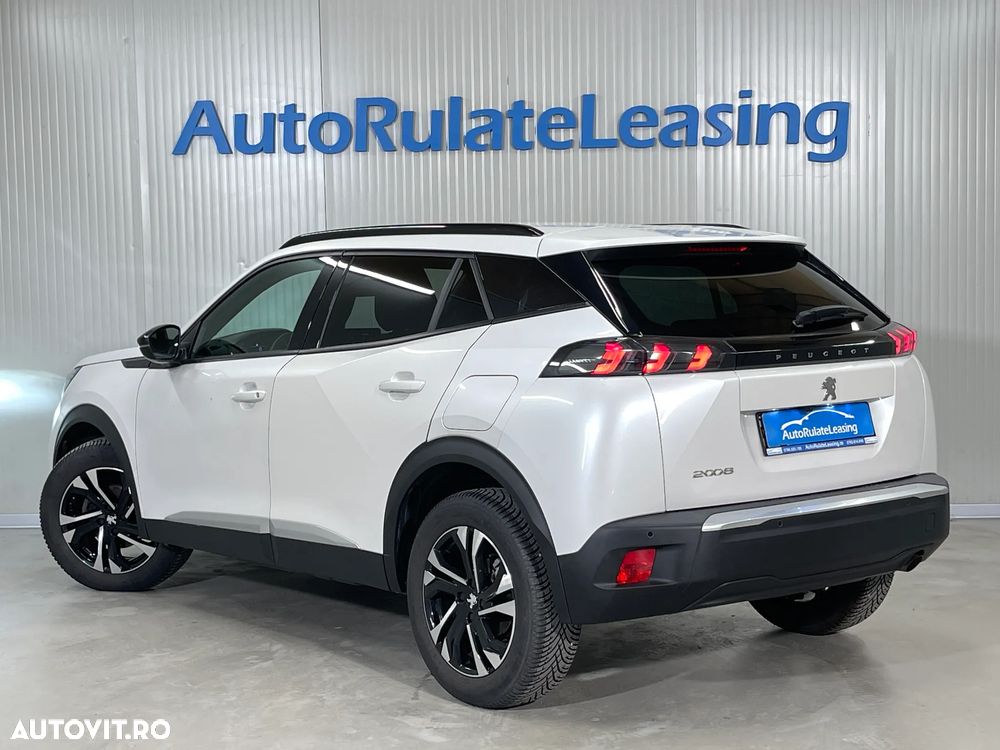Peugeot 2008 1.2 L PureTech STT Allure - 5