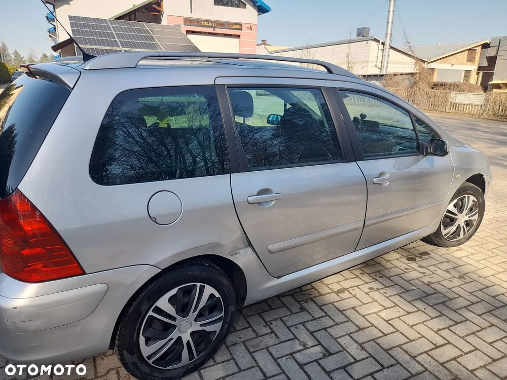 Peugeot 307 HDi SW 110 NAVTECH ON BOARD - 5