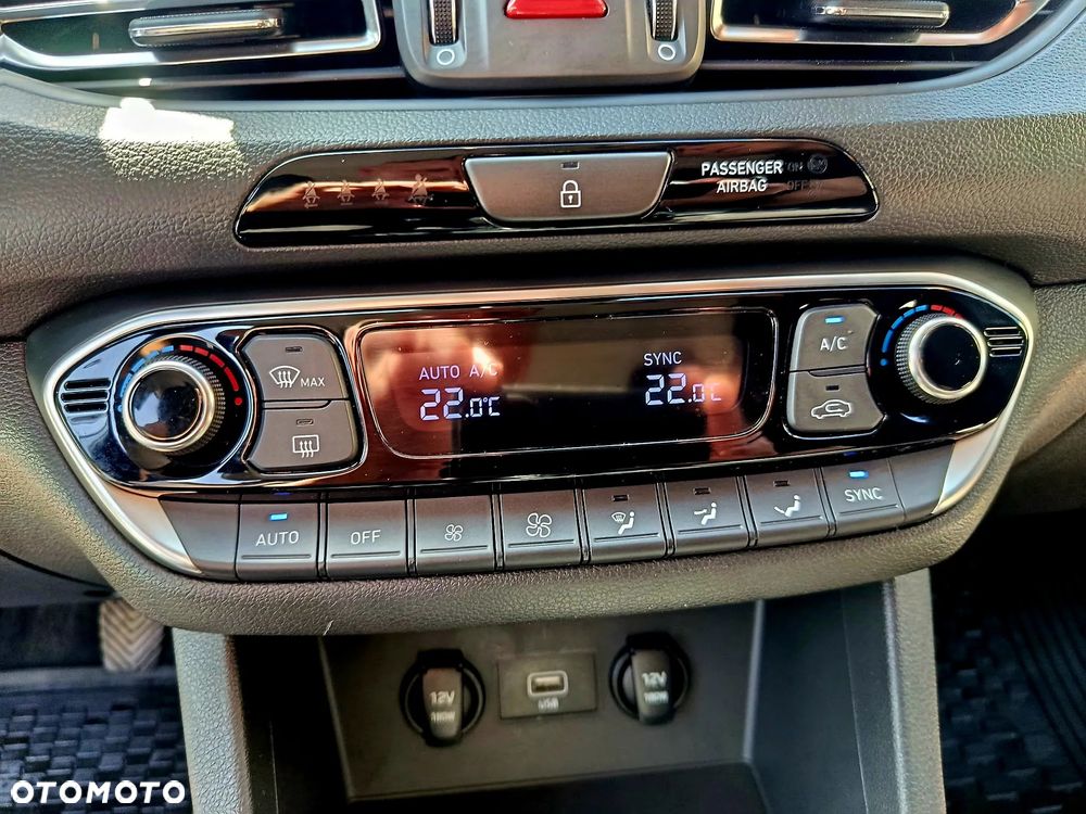 Hyundai i30 1.5 DPI Smart - 5