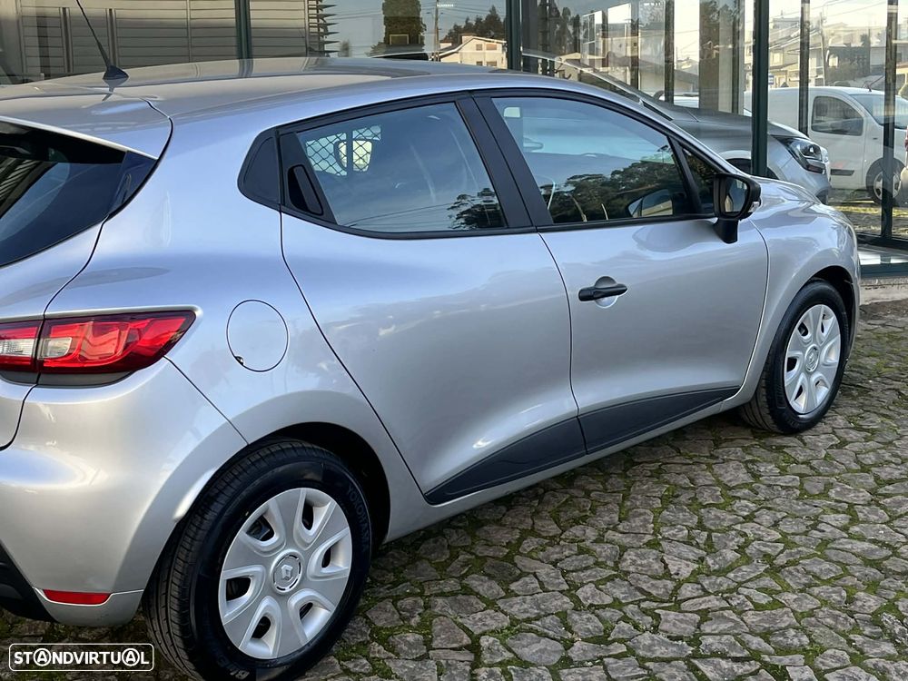 Renault Clio IV Van 1.5 dCi 75cv - 6