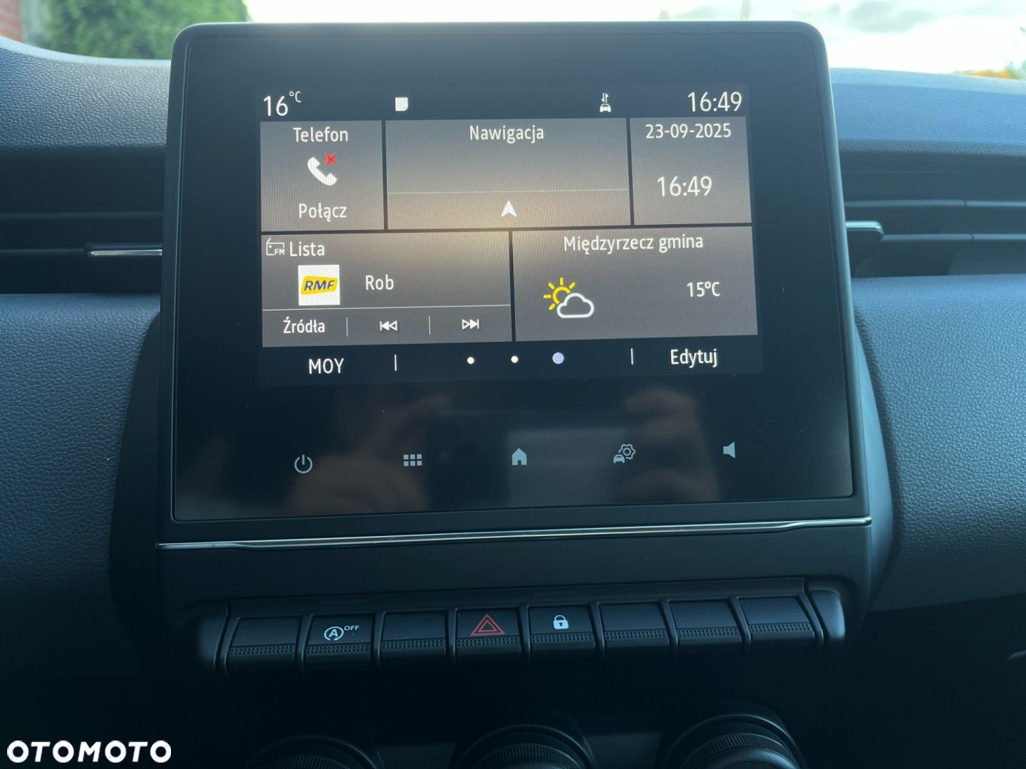 Renault Clio SCe 65 LIFE - 12