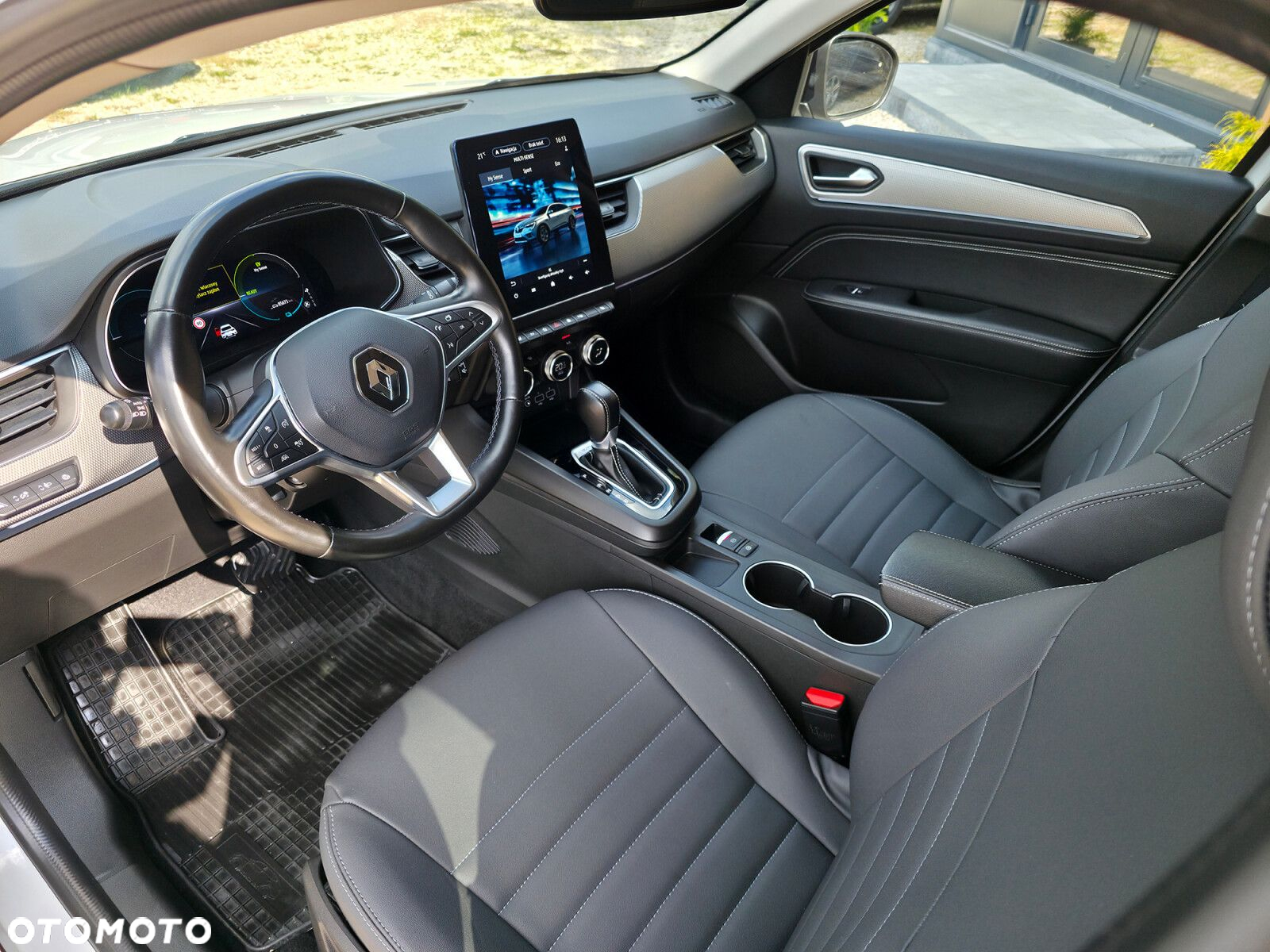 Renault Arkana - 11