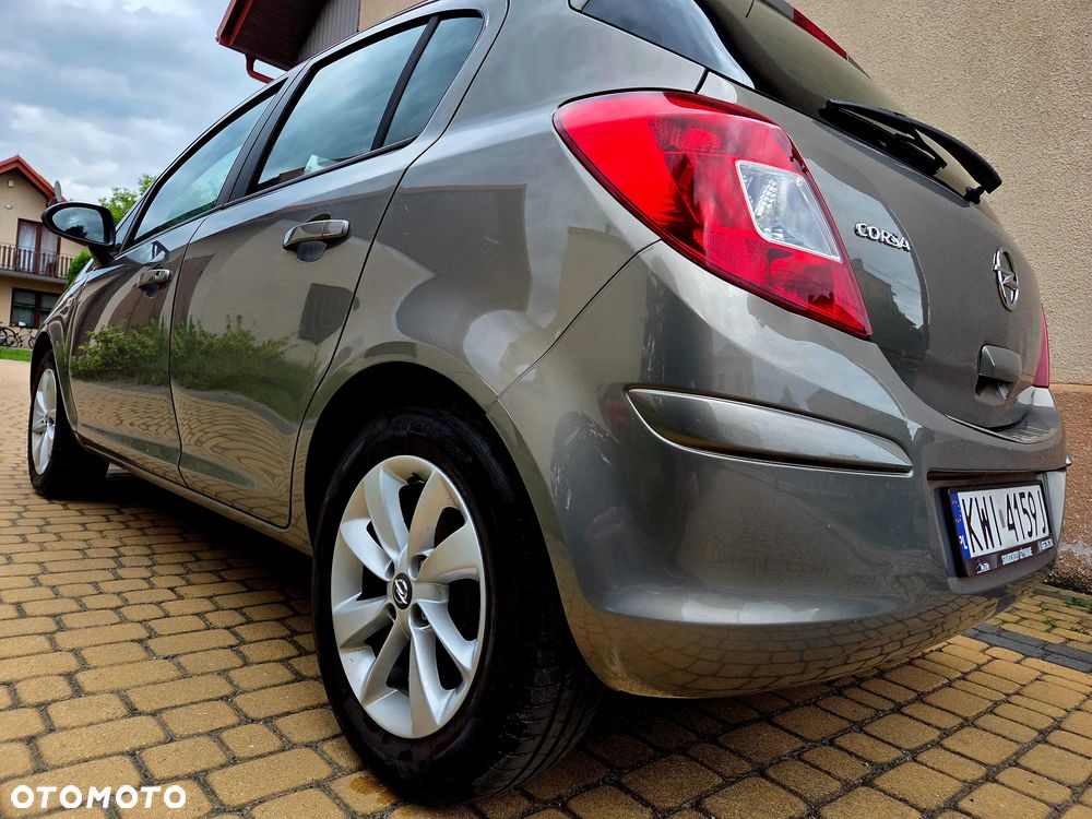 Opel Corsa 1.2 16V Enjoy - 22