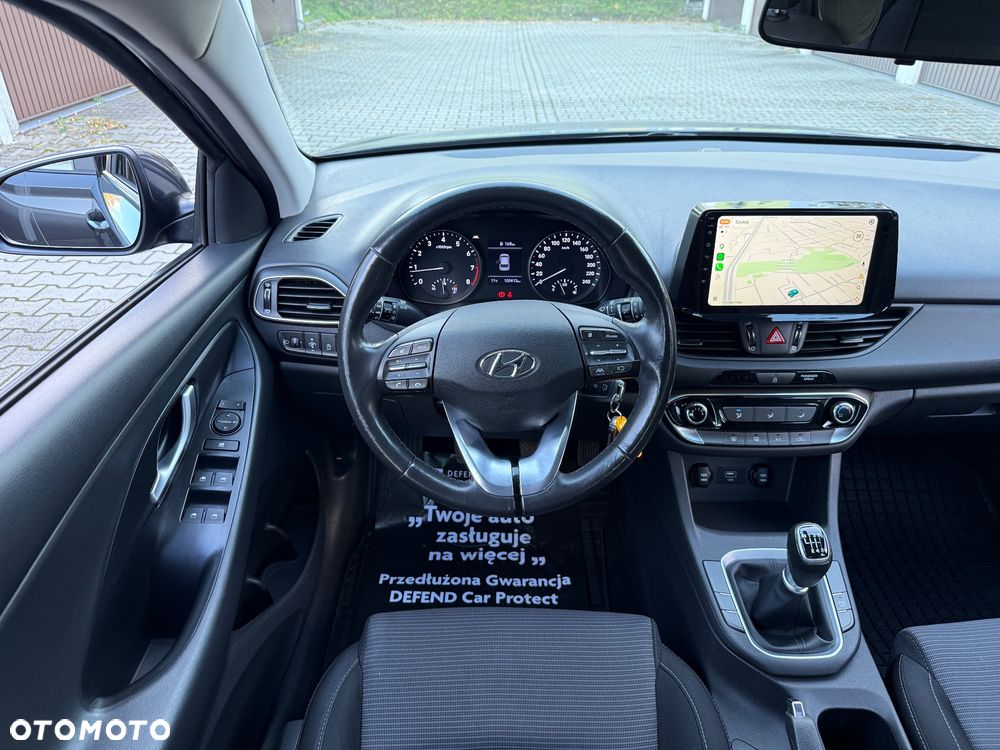 Hyundai i30 1.5 DPI Classic + - 9