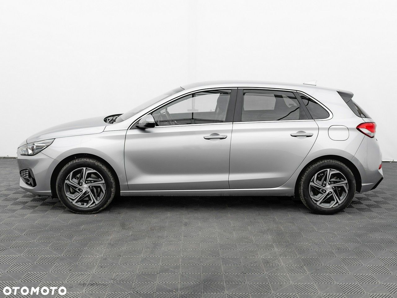 Hyundai i30 1.5 DPI Smart - 10