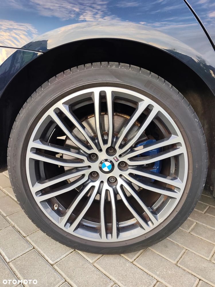 BMW Seria 5 530i xDrive - 18