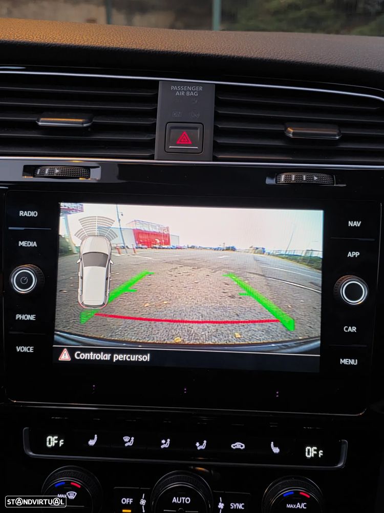 VW Golf 2.0 TSI GTI DSG Performance - 12