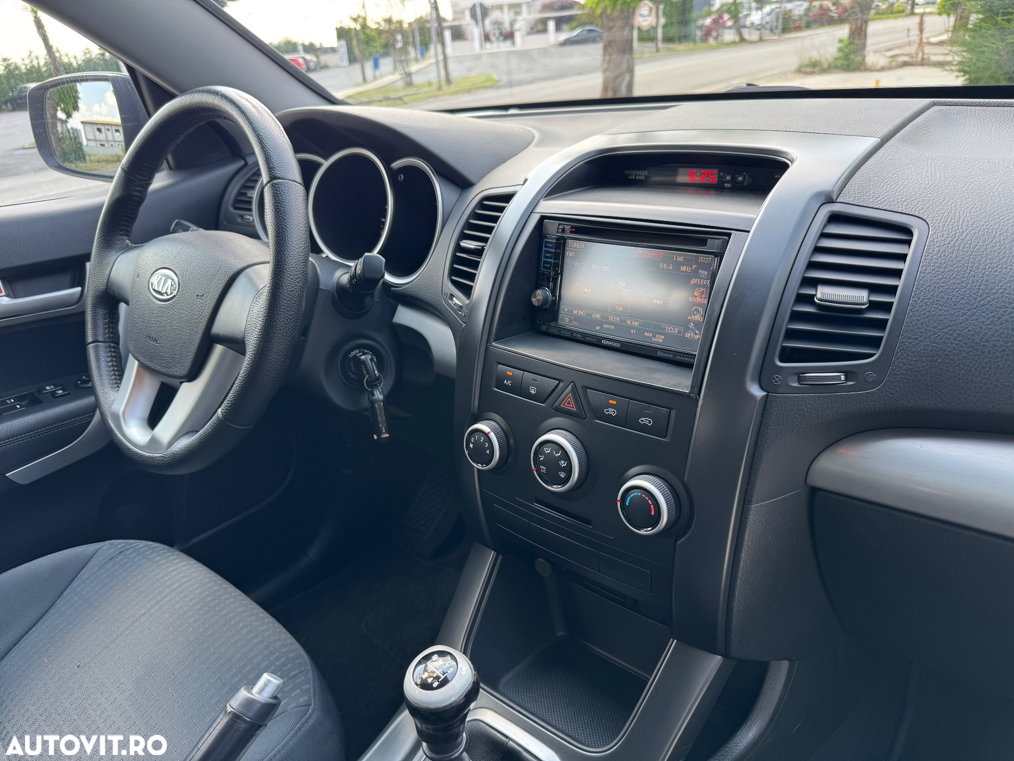 Kia Sorento 2.2 CRDi Attract - 5