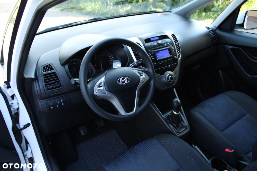 Hyundai ix20 1.6 BlueDrive Classic + - 16